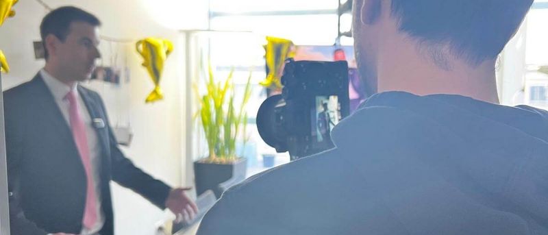 Franchisepartner während Interview
