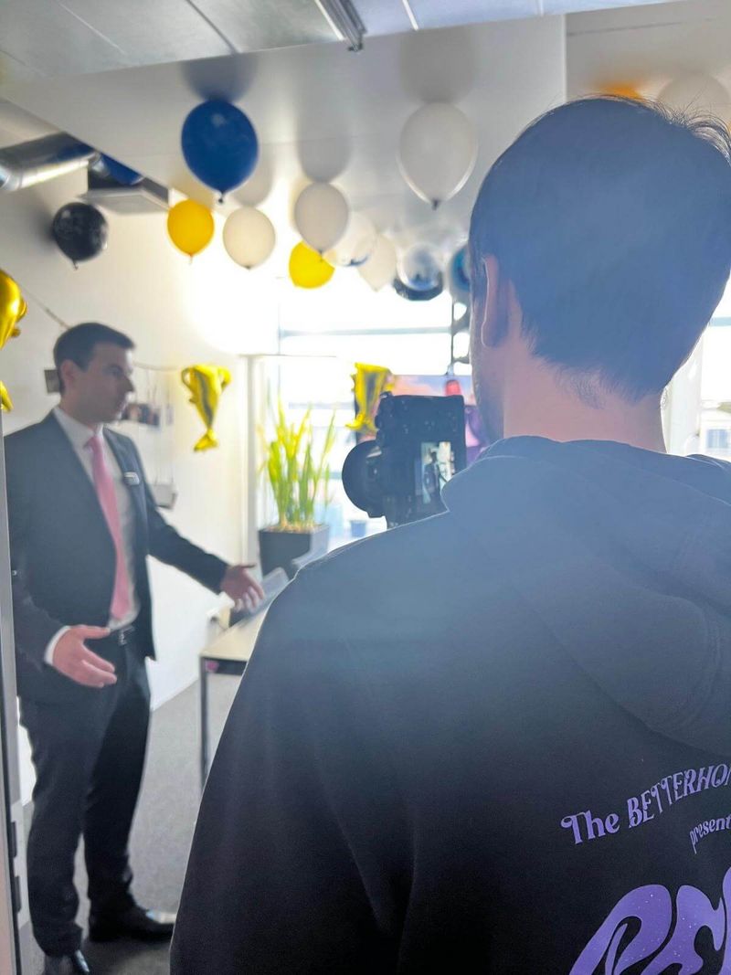 Franchisepartner während Interview