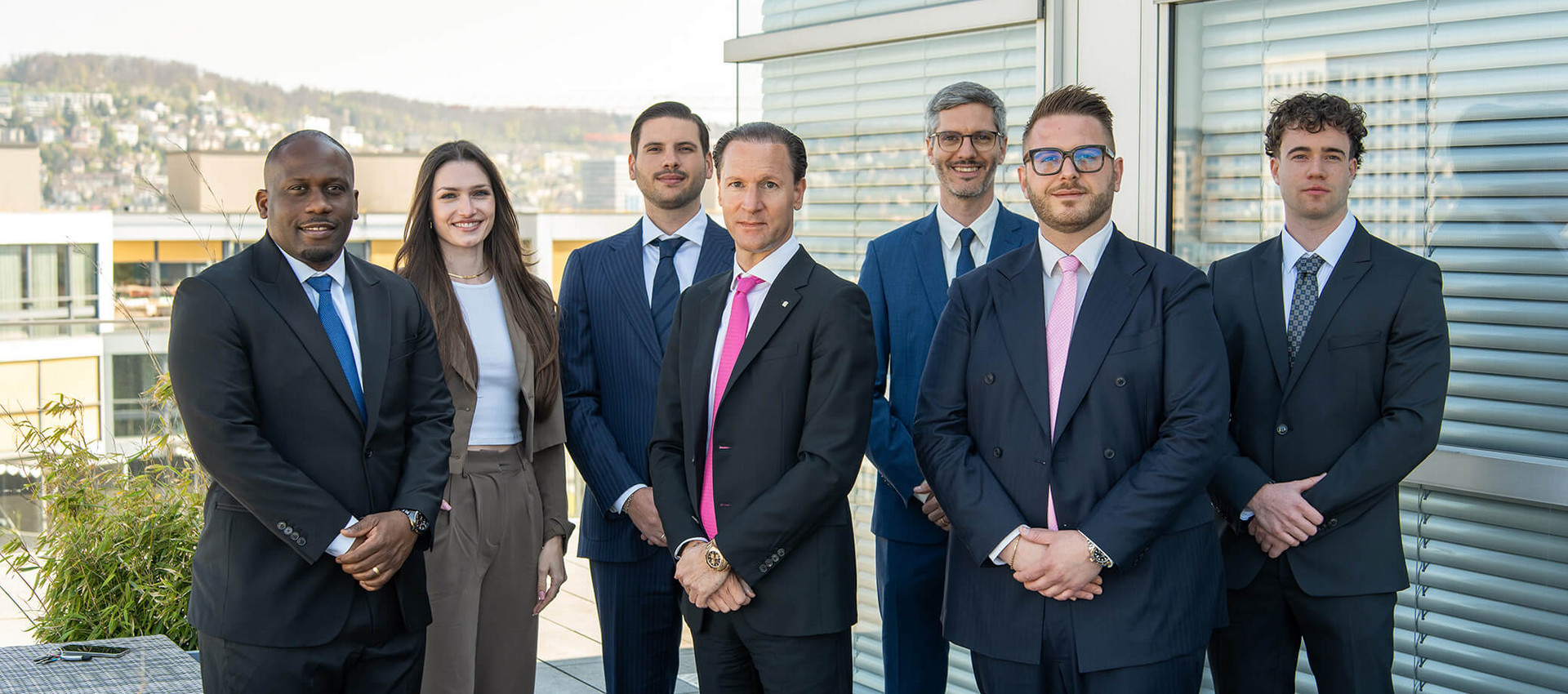 Das Management auf der Terrasse des Hauptsitzes